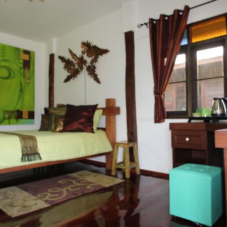 Kalaka Homestay San Sai Exterior photo